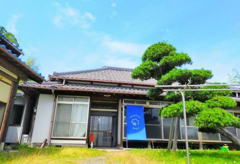 Pensión Inashiki Nest