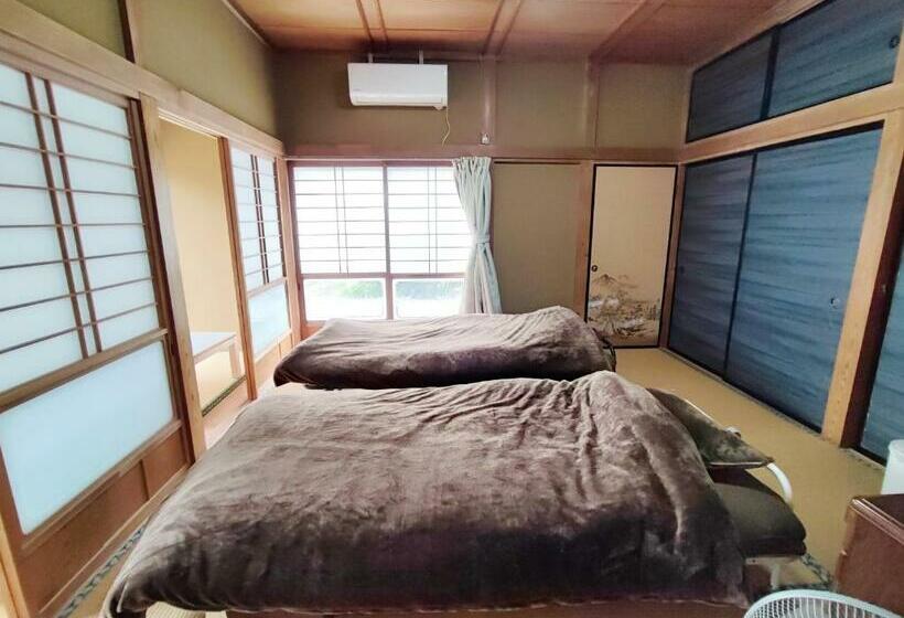 Pensión Inashiki Nest