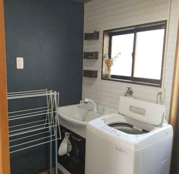 Pensión Inashiki Nest