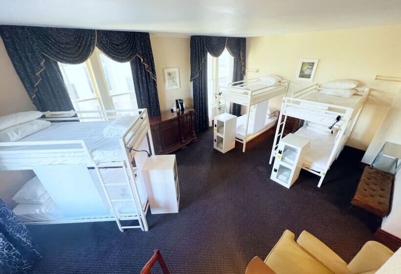 هاستل Bposhtels Tampa