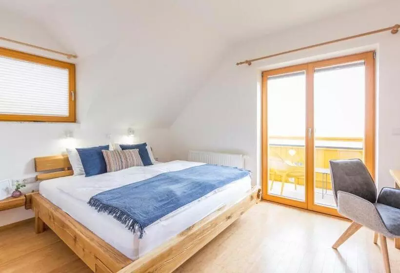 تختخواب و صبحانه Vilaraj