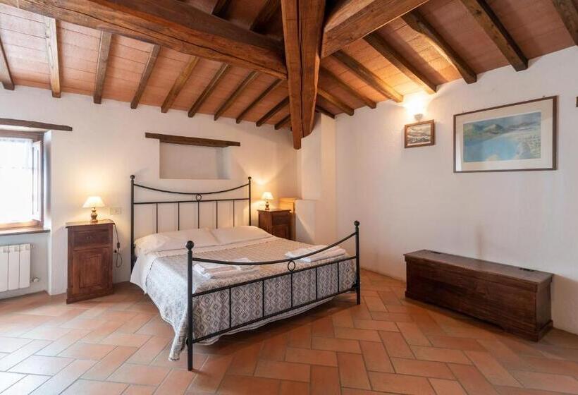 Hotelli Agriturismo Cuiano Il Colombaio