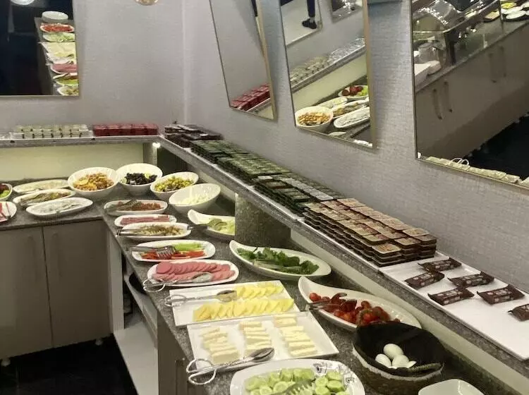 ホテル Grand Hamit By Karadayi Airport