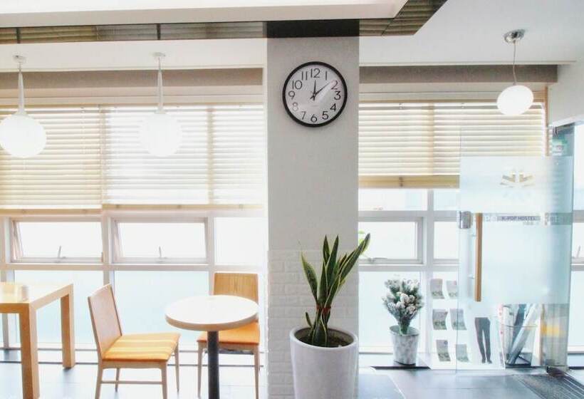 Отель Hostel Kpop