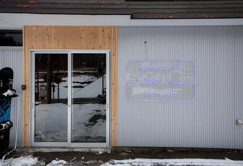 Hotelli Little Japan Echigo