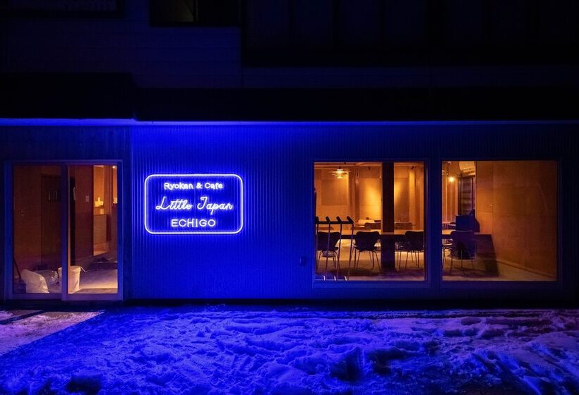 ホテル Little Japan Echigo