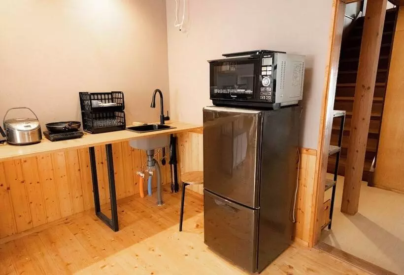 Hotelli Little Japan Echigo