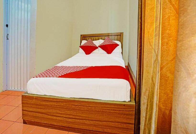 בית מלון כפרי Oyo 91989 K24 Residence Syariah