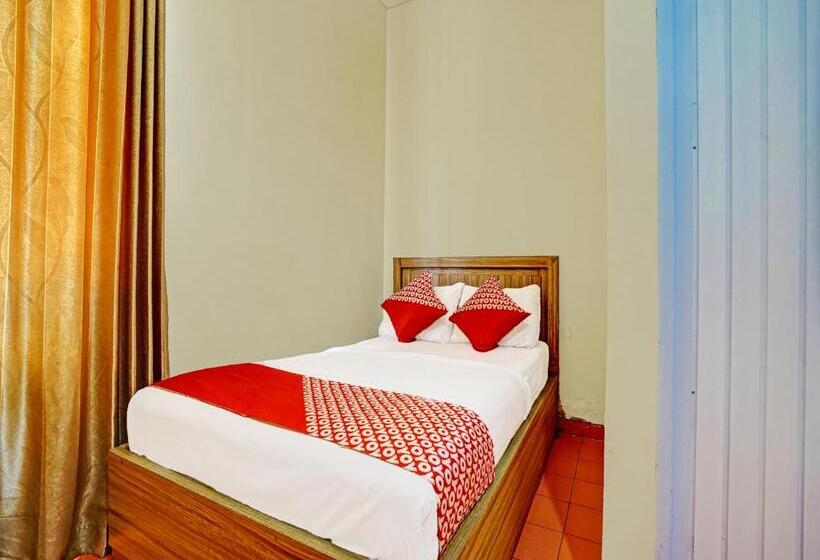 בית מלון כפרי Oyo 91989 K24 Residence Syariah