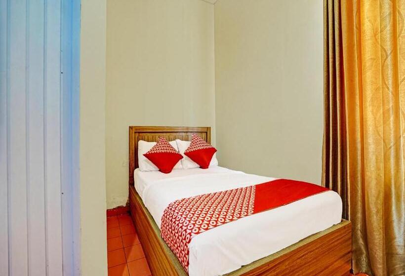 בית מלון כפרי Oyo 91989 K24 Residence Syariah