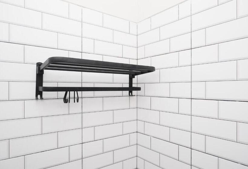 فندق Reddoorz Syariah Near Universitas Tidar Magelang