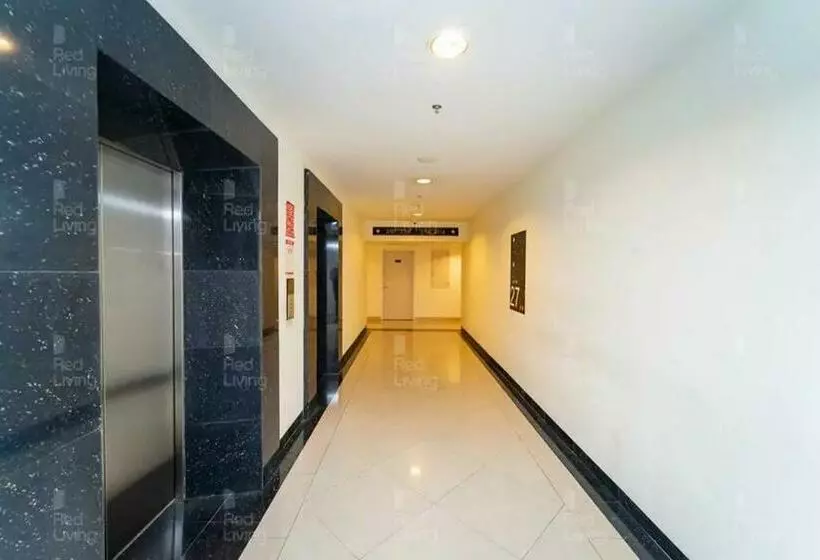 هتل Redliving Apartemen Grand Kamala Lagoon Kita Kita Property Tower Emerald