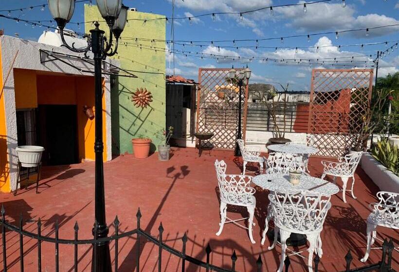 Hotel Residencial Edzna