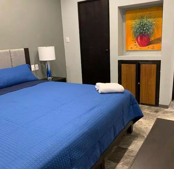 هتل Residencial Edzna