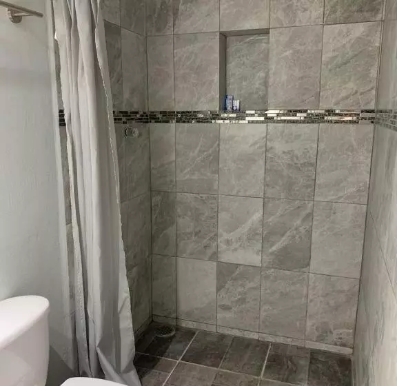 هتل Residencial Edzna