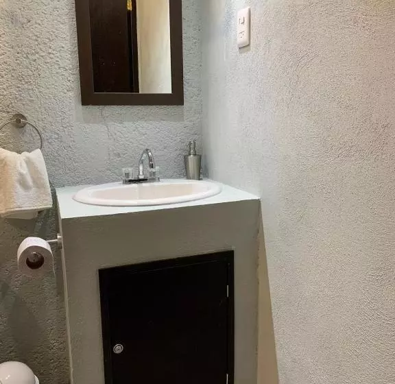 هتل Residencial Edzna