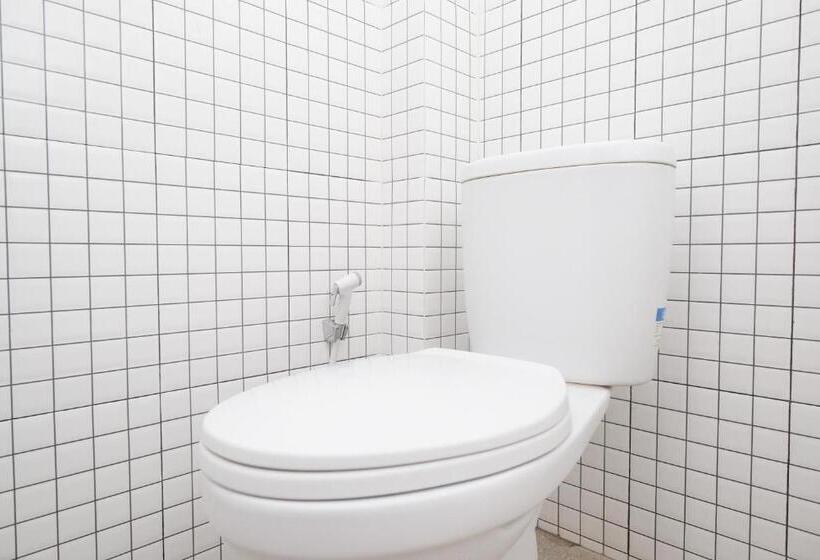 هتل Urbanview Griya Kusumo Seturan Yogyakarta