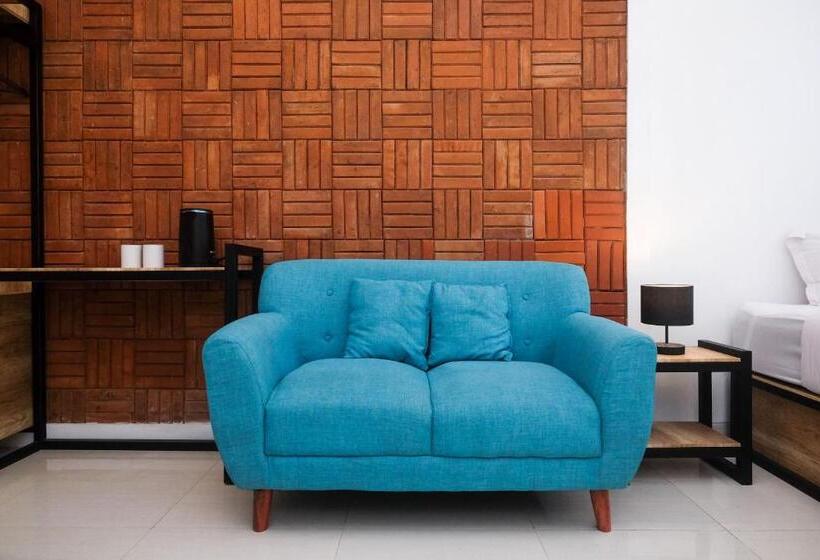 هتل Urbanview Griya Kusumo Seturan Yogyakarta