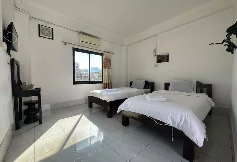 ホテル Vangvieng Santara