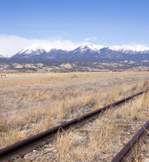 فندق على الطريق Lodge At Poncha Springs
