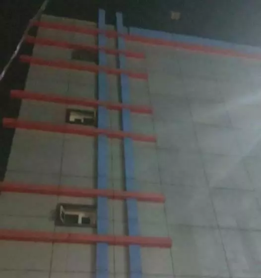 ペンション Gayatri Residency