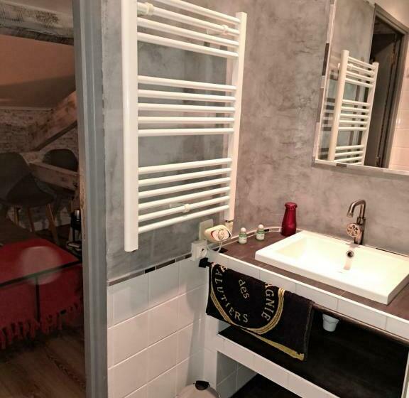 بنسيون Lou Majyla