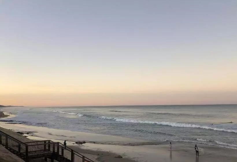 ペンション Private Outdoor Spa, Fire Pit   The Retreat Coolum Beach