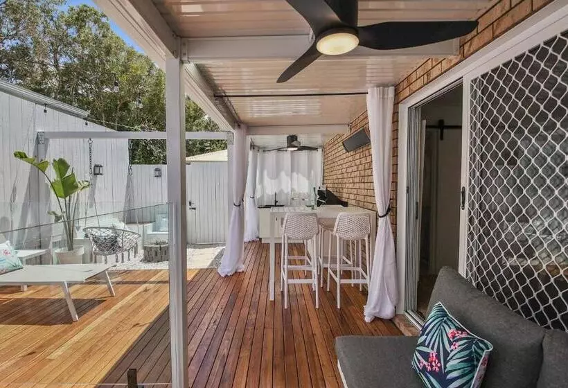 ペンション Private Outdoor Spa, Fire Pit   The Retreat Coolum Beach