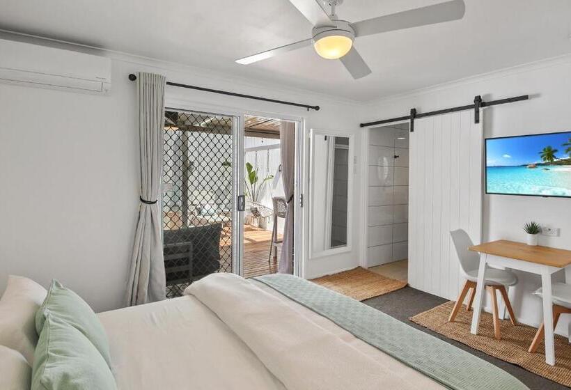 ペンション Private Outdoor Spa, Fire Pit The Retreat Coolum Beach