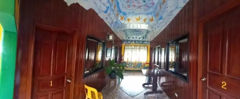 Majatalo Rodel Yellow Hauz