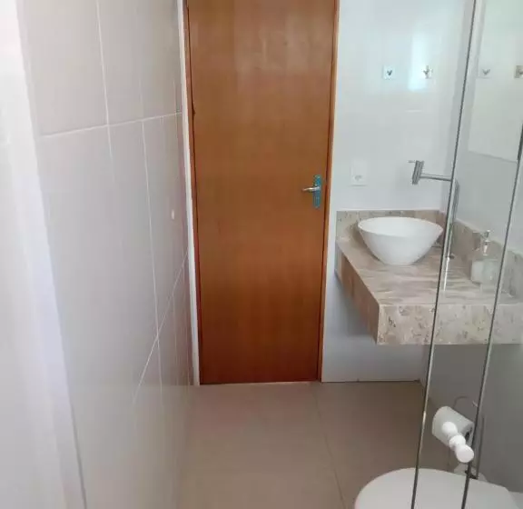 پانسیون Suíte Ilhinha Ii Em Condomínio Na Praia Do Perequê
