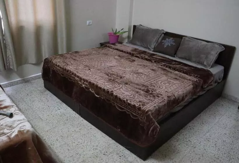 پانسیون Ycc Guesthouse