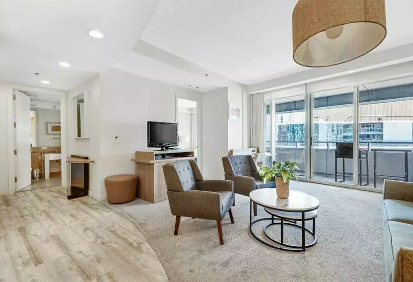 Aka Suite