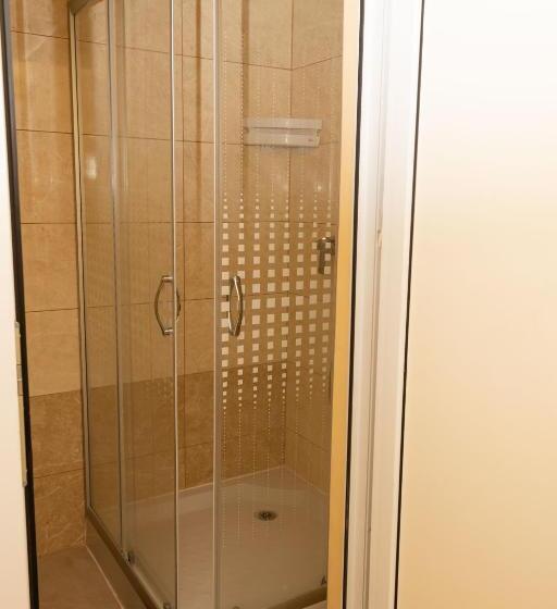 ユースホステル Your Home