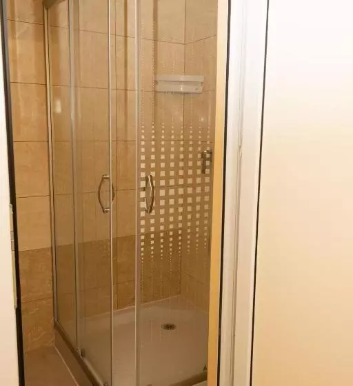 ユースホステル Your Home