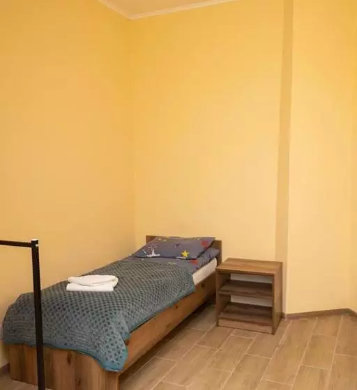 ユースホステル Your Home