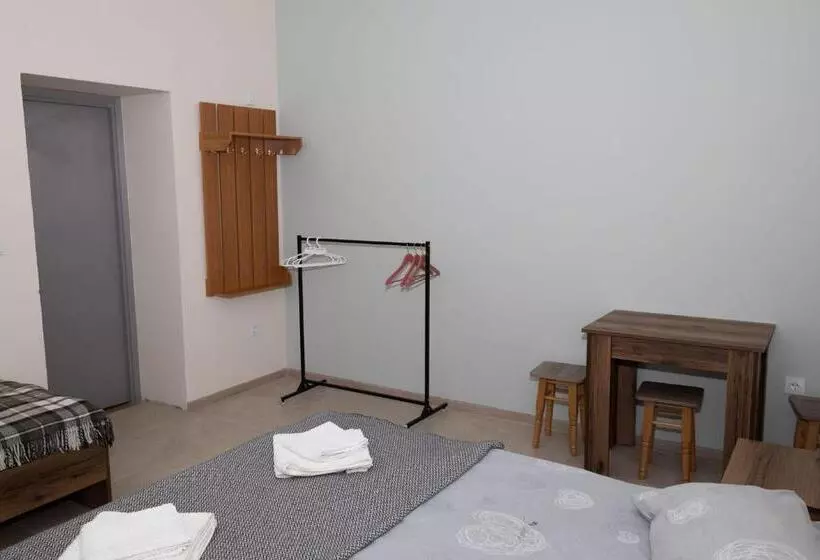 ユースホステル Your Home