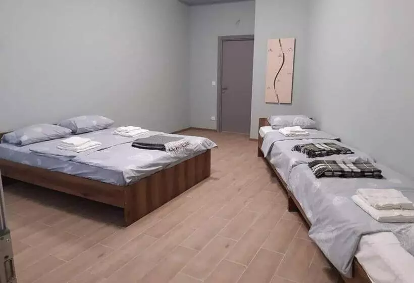 ユースホステル Your Home