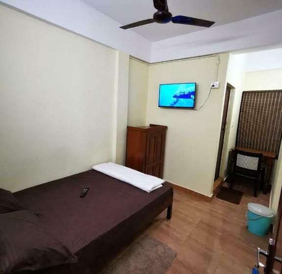 הוסטל J2 Stayin