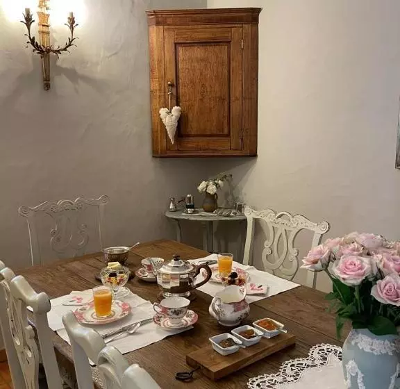 Aamiaismajoitus (B&B) Le Mas De La Rose