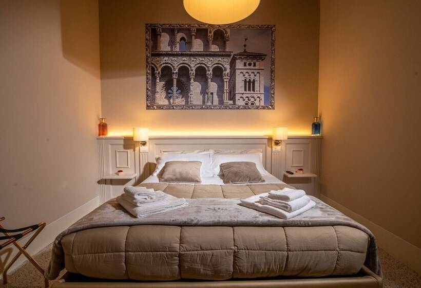 تختخواب و صبحانه Noble Floor Luxury Apartment