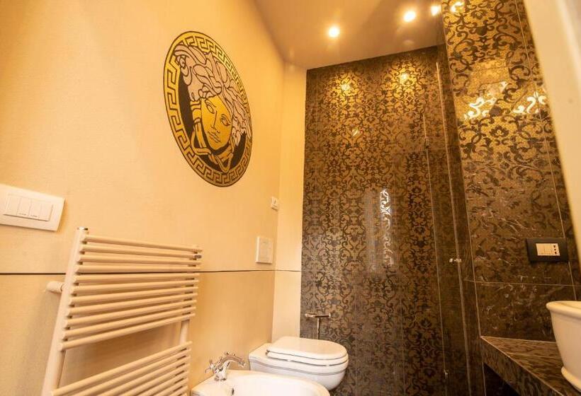 تختخواب و صبحانه Noble Floor Luxury Apartment