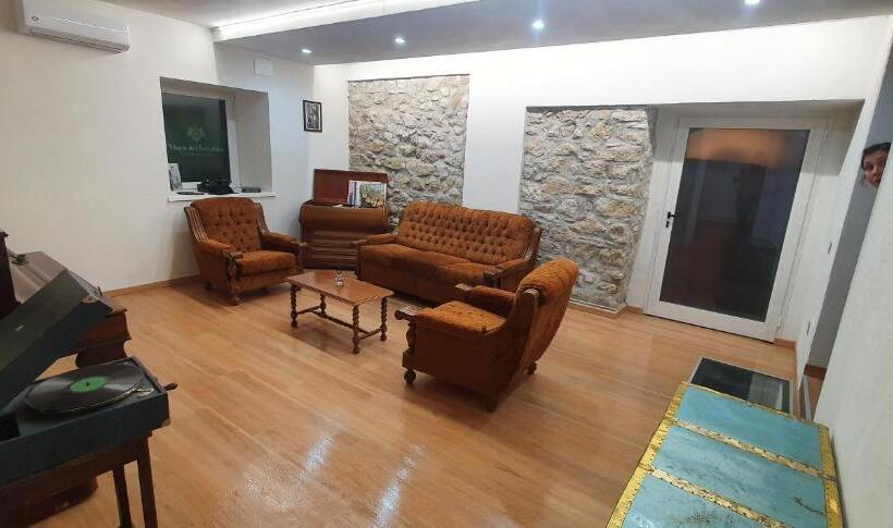 مبيت وإفطار Vinea Del Selvatico Cascina Agricola