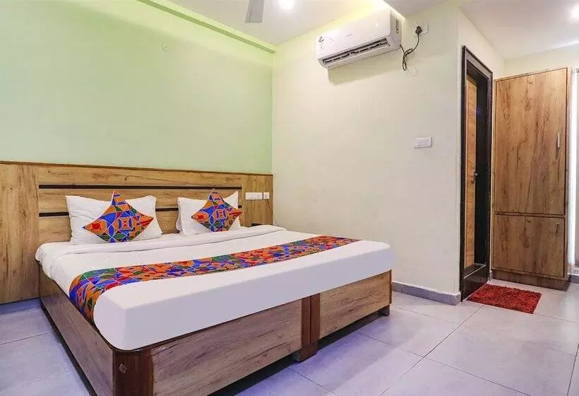 Fabhotel Sva