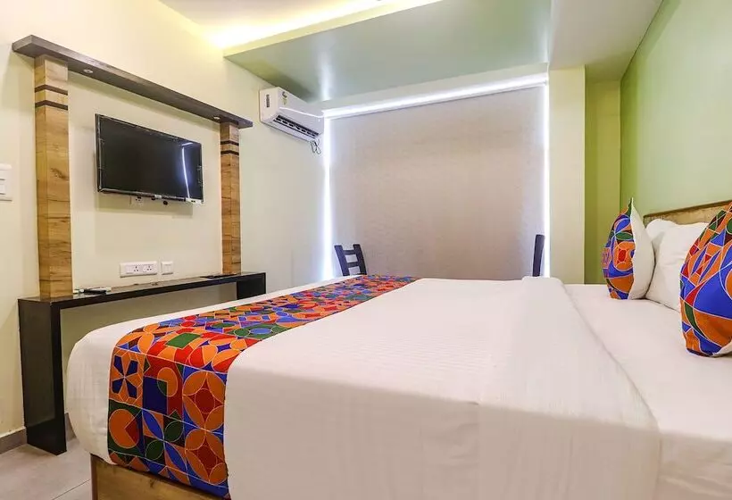 Fabhotel Sva