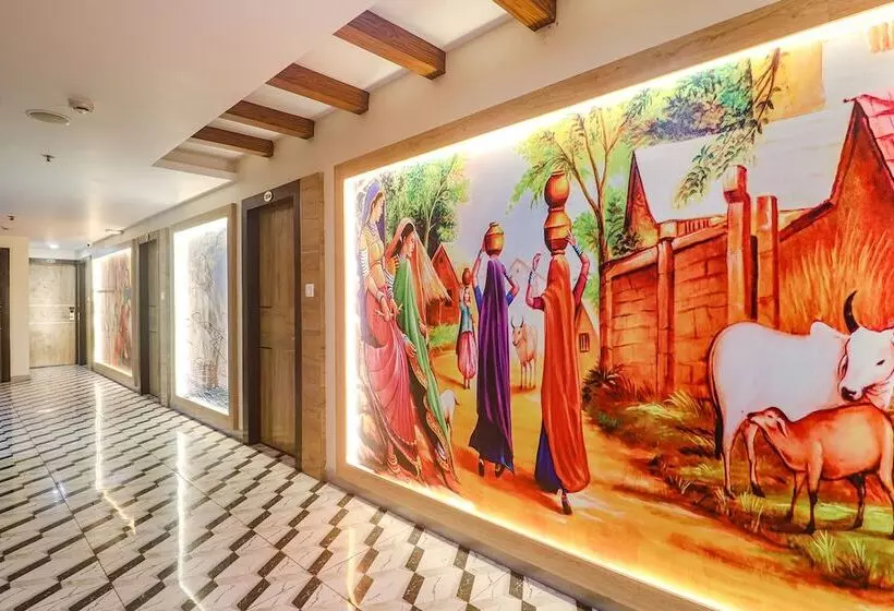 Fabhotel Sva