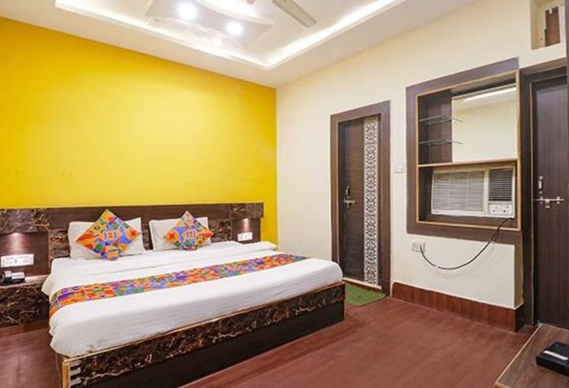 Fabhotel Ambika Dx