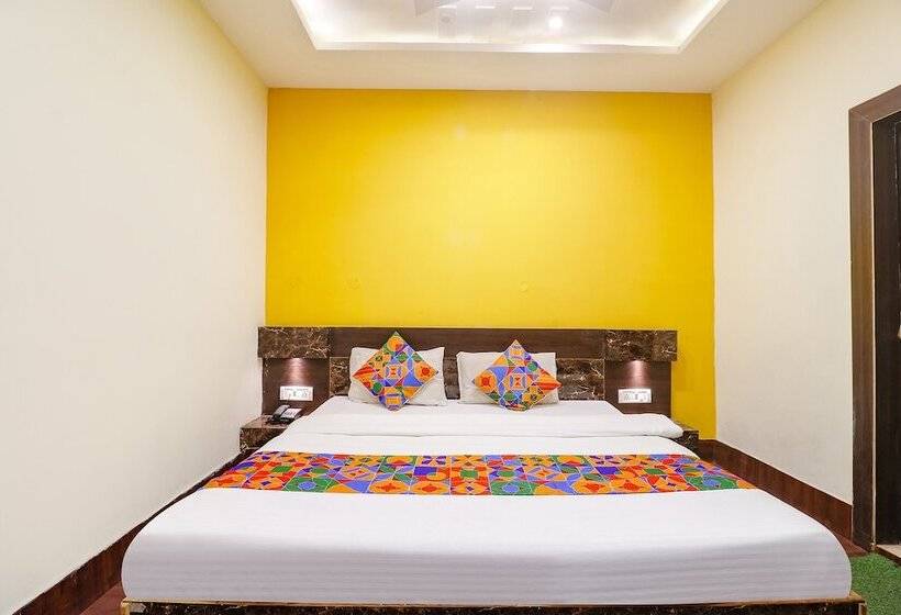 Fabhotel Ambika Dx
