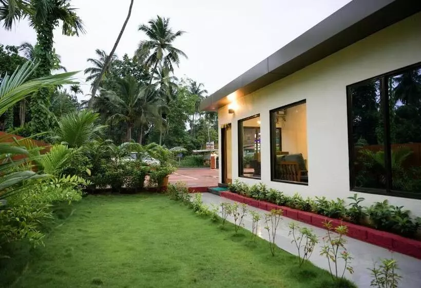 Hotelli Novobliss Resorts