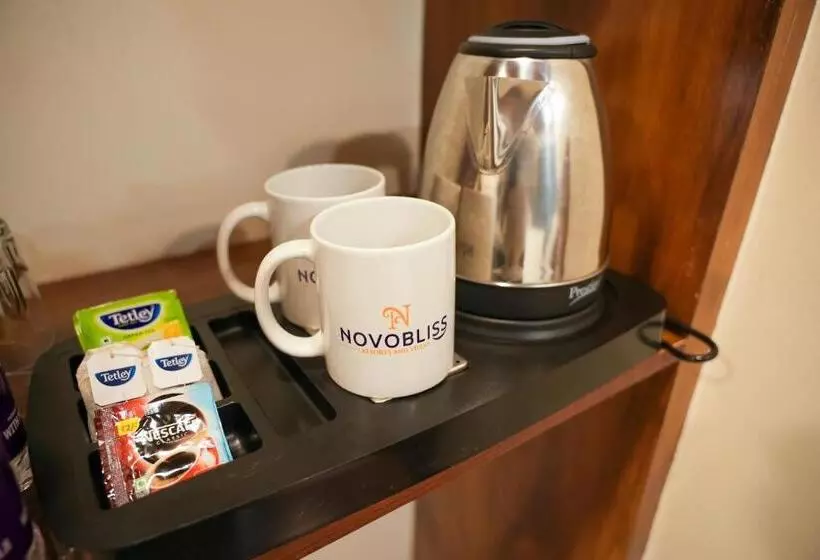 Hotelli Novobliss Resorts